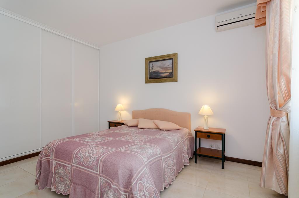 Villa Do Monte Monte Raposo Стая снимка